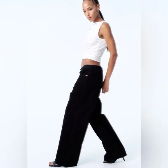 H&M Wide-Leg Corduroy Pants - Picture 2 of 5